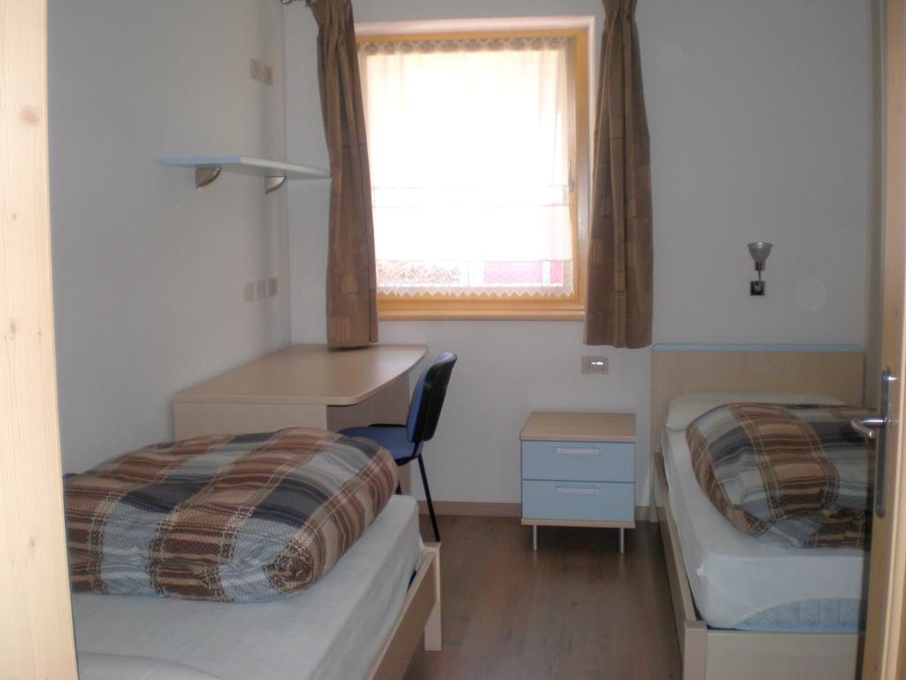 Anna Apartment ปอซซาดิฟัซซา ภายนอก รูปภาพ